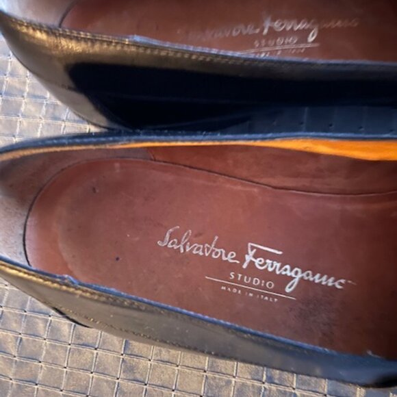 Salvatore Ferragamo men slip on shoes size 10.5 - Picture 3 of 9